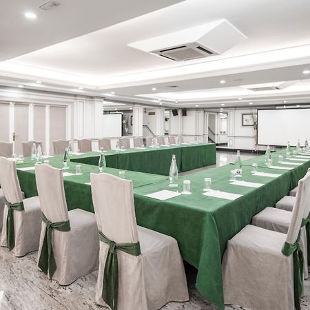 Vp Madrono Hotel Madrid Eksteriør billede