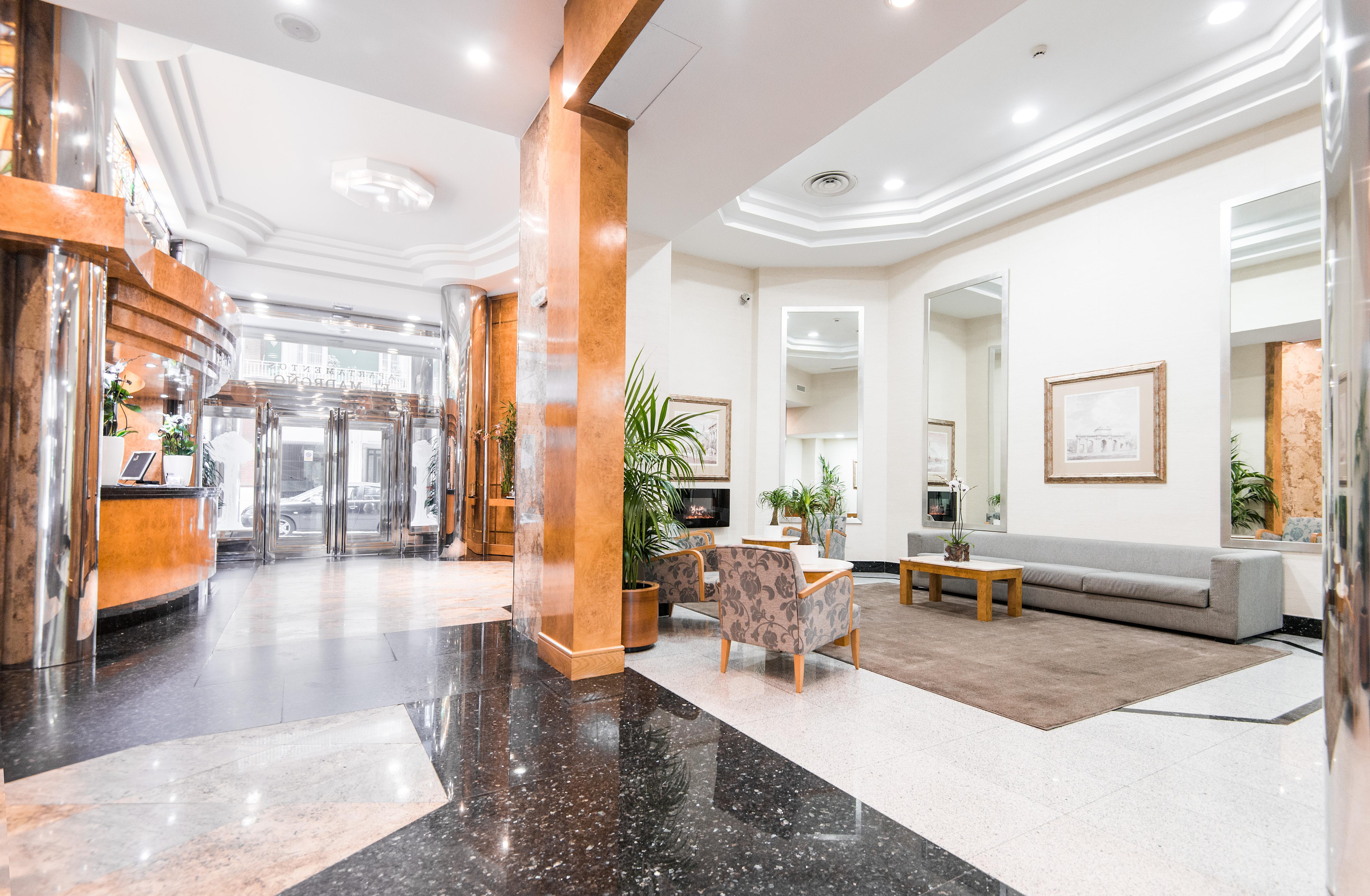 Vp Madrono Hotel Madrid Eksteriør billede
